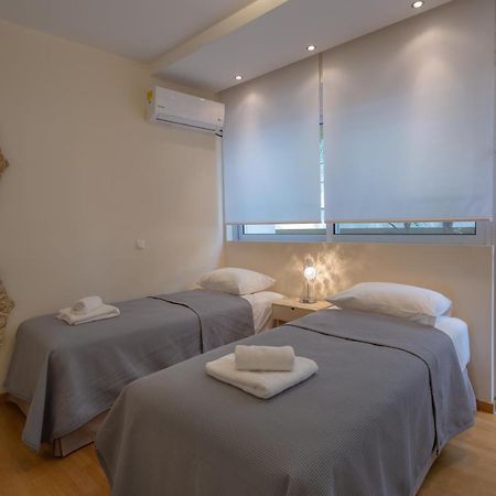 Sagittarius - Faliro Sea Side Apartment เอเธนส์ ภายนอก รูปภาพ