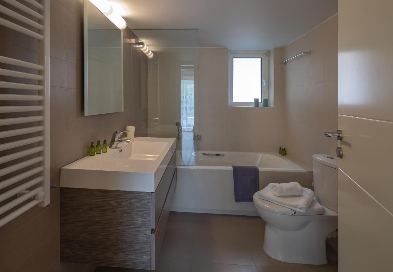Sagittarius - Faliro Sea Side Apartment เอเธนส์ ภายนอก รูปภาพ